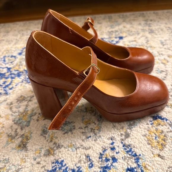 Sezane Georgia High Mary Janes Polished Camel - Size 7 - Picture 4 of 6